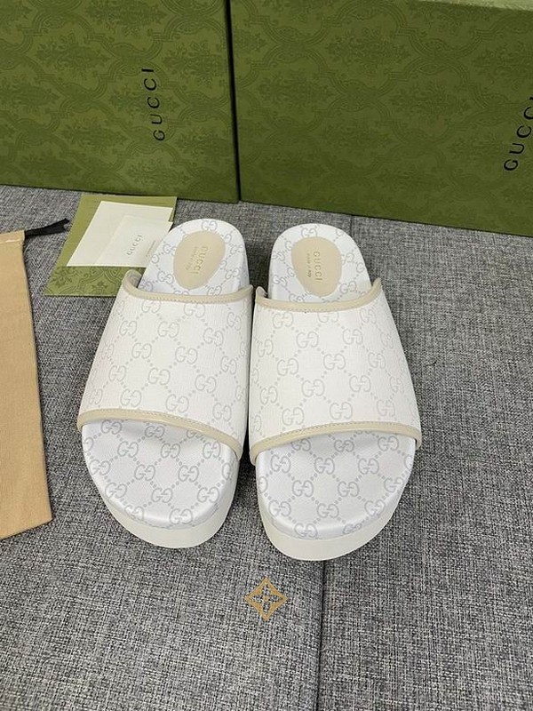 Gucci Women's Slippers 429